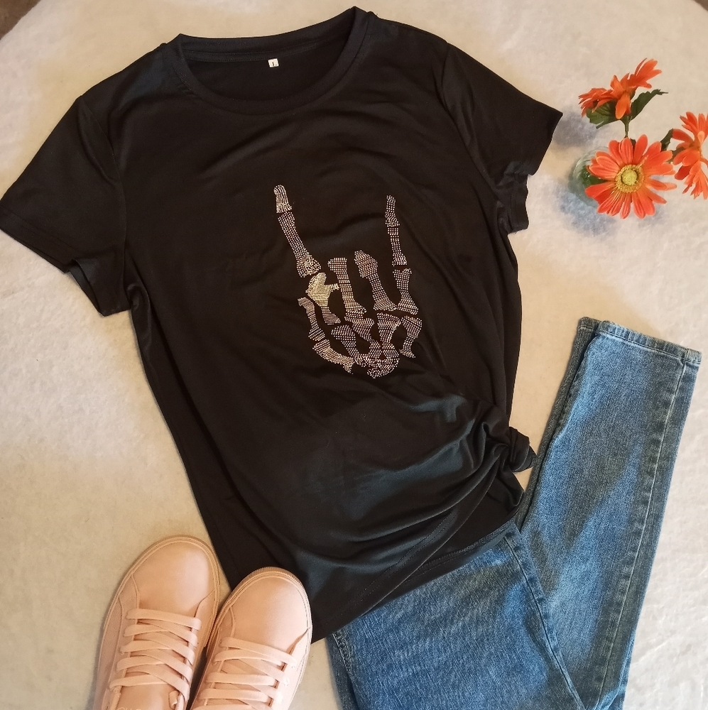 "Love Rock" Skull T-Shirt
